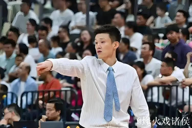 媒体人周鹏:第三节比赛未结束,广厦潜力赛球员已开始热身 媒体人周鹏:第三节比赛未结束,广厦潜力赛球员已开始热身